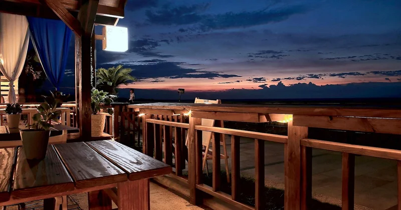 Deck railing color combinations that hold up