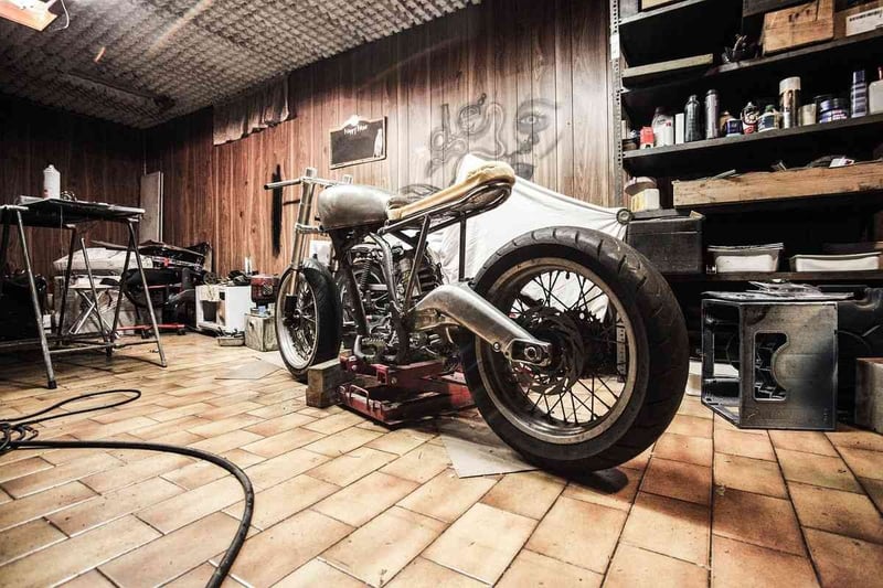 Riding Rail Kit Cleaning: Rust Removal Tips That Work